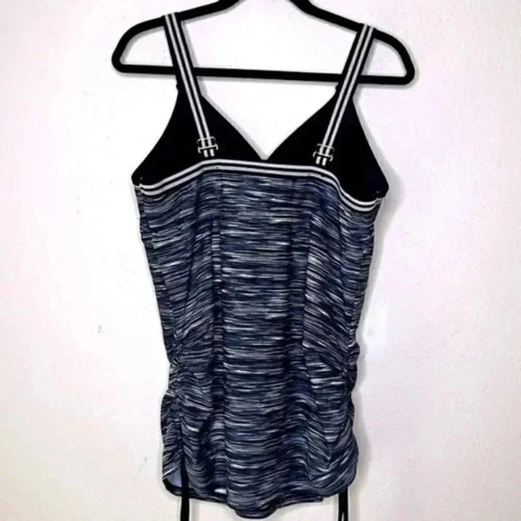 Free Country track strap tankini top size plus 1X - Picture 2 of 2